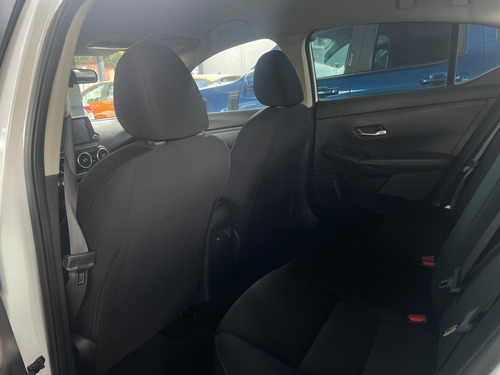 Nissan Sentra 1.8 Advance Mt