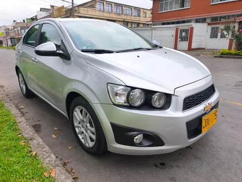 Chevrolet Sonic 1.6 Lt 4 p Automática