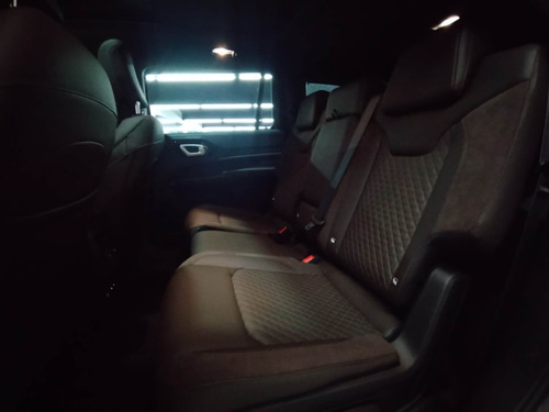 Jeep Commander 1.3 T270 TURBO FLEX OVERLAND AT6