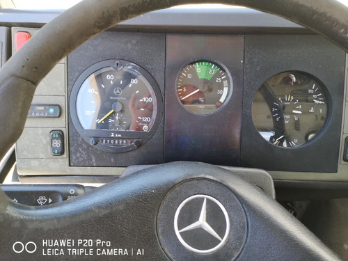 Mercedes Benz 710 Plus