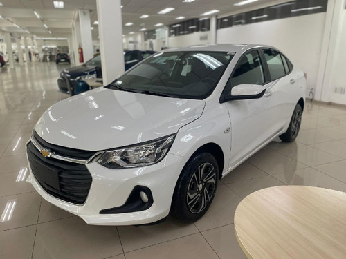 Chevrolet Onix plus 1.0 Lt Turbo 4P