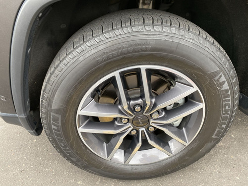 Imagen 20 de 23 de Jeep Grand Cherokee Limited 3.6 4x4
