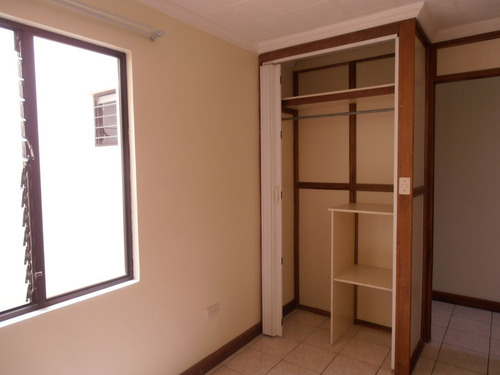 Apartamento En Residencial María Auxiliadora Heredia