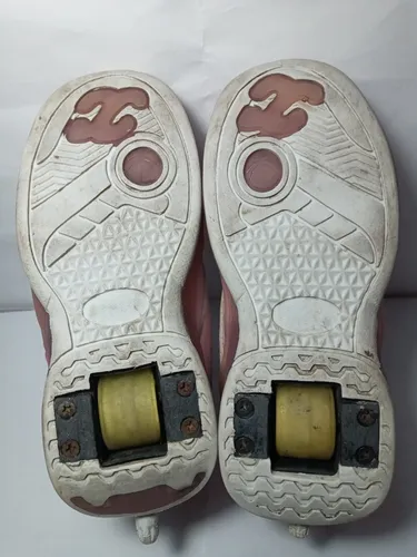 Zapatillas barbie con ruedas hotsell