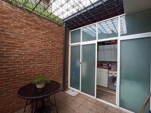 Imagen 10 de 12 de N. Del Carmen Vende Town House En Naguanagua (foth-228)
