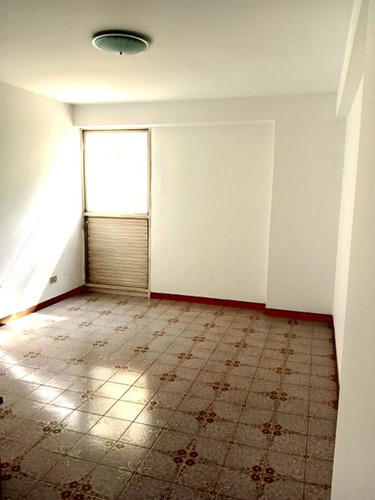 Apartamento En Alquiler 164m2 La Florida