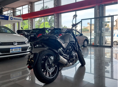 Imagen 8 de 18 de Benelli Leoncino 502 0km