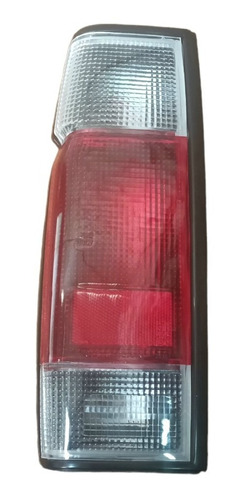 Farol Trasero Izquierdo Nissan D21 2001-2005 D22 2010-2012