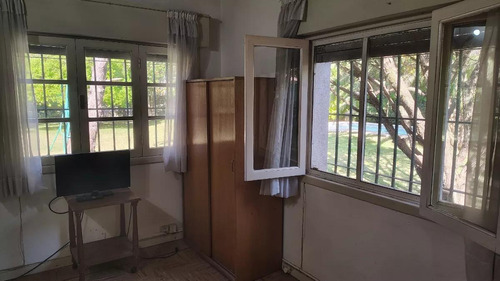 Casa En Venta - 3 Dormitorios 1 Baño - Cochera - 1.140mts2 - San Miguel