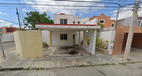 Casa En Pensiones Vii Mérida Yucatán. Syp