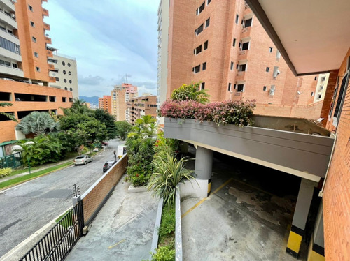 Imagen 12 de 24 de Apartamento En El Parral De 207 Mtrs