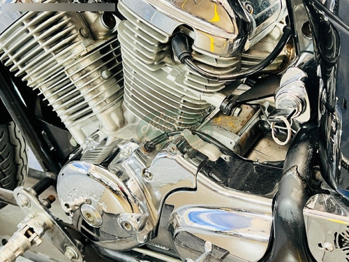 Honda Shadow 600 -preta 2003 -51.993km Customizada