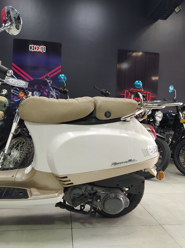 Imagen 9 de 25 de Zanella Styler 150 Exclusive Scooter Vintage - Tienda Zanell