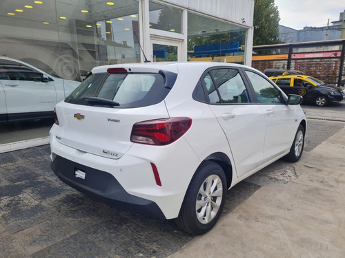 Imagen 13 de 19 de Nuevo Chevrolet Onix Ltz 2023 1.0 Turbo Automatico 0km Smar5