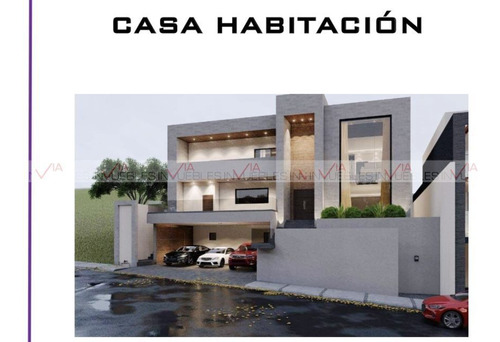 Casa En Venta En Sierra Alta, Monterrey, Nuevo León