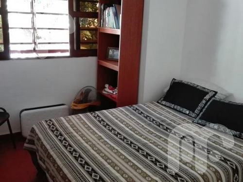 Imagen 7 de 13 de Casa - La Plata