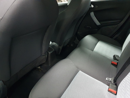 Imagen 9 de 15 de Peugeot 208 1.5 Active Año 2016 Color Blanco As Automobili