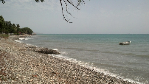 Permuto Por Vehiculos Solar De 2250 Metros En Finquitas De Bahia De Ocoa Cerca De Playa