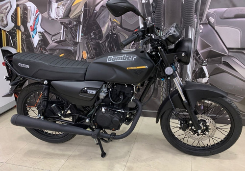 Imagen 10 de 19 de Victory Bomber 125 2024