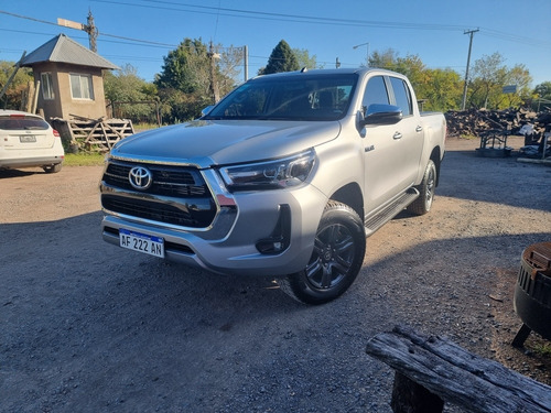 Imagen 1 de 9 de Toyota Hilux Hrv At 4x4