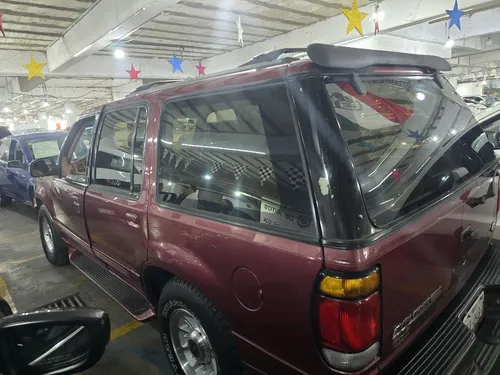 Ford Explorer 5.0l Xlt V8 4x4 Mt