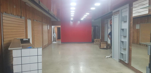Imagen 4 de 12 de Edificio Comercial - Temperley