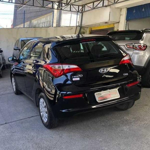 Imagem 6 de 10 de Hyundai Hb20 1.0 Comfort 12v Flex 4p Manual 2017/2018