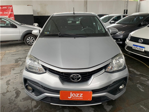 Toyota Etios 1.3 X 16V FLEX 4P AUTOMÁTICO