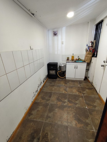 Excelente Propiedad Comercial En Sector Residencial!!