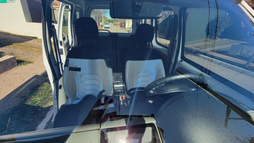 Imagen 19 de 19 de Renault Kangoo 2013 1.5 2 Dci Sportway Abcp Lc