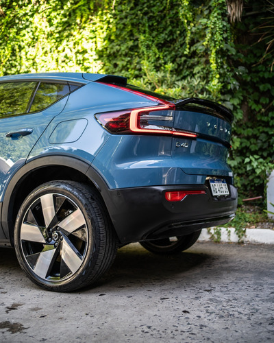 Volvo C40 P8 Awd Ultimate Bev 100 Eléctrica