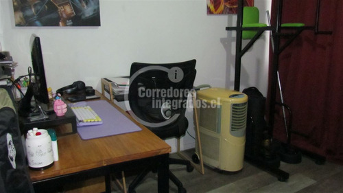 Primer Piso, 4 Dormitorios Con Jardín