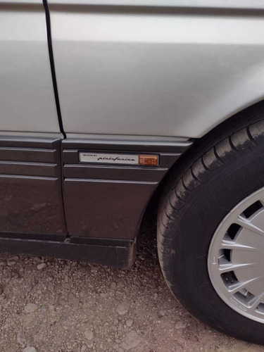 Imagen 2 de 21 de Alfa Romeo 174 Twin Spark 2.0