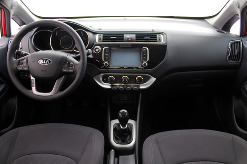 Imagen 12 de 15 de Kia Rio