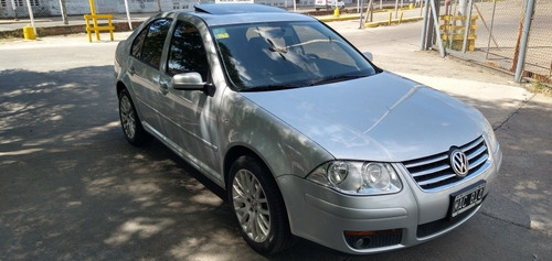 Volkswagen Bora 1.8 Highline T Tiptronic Cuero 2012