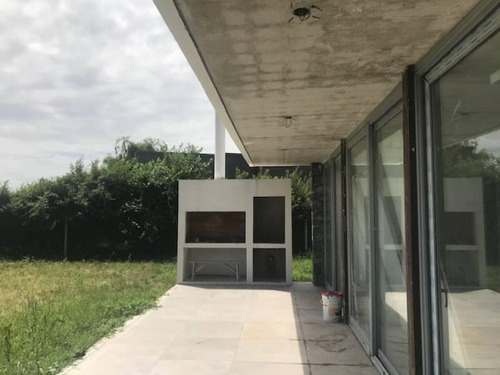 Imagen 14 de 21 de Casa En Alquiler Anual En El Canton - Maroto Propiedades