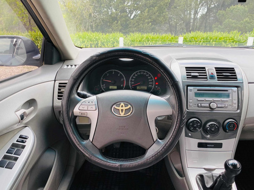 Imagen 13 de 15 de Toyota Corolla 2.0 Diésel Excelente