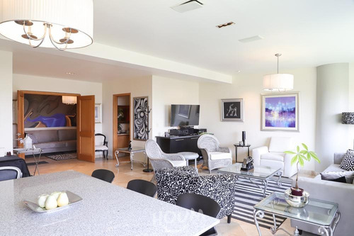 Imagen 3 de 30 de Casa En Country Club, Huixquilucan Con 3 Recámaras, 356 M², Id: 30573