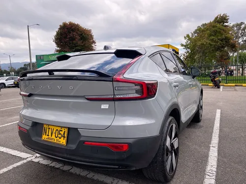 Volvo C40 Ultimate P8 4x4 2024