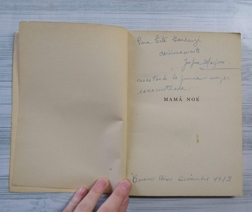 Mamá Noé De Josefina Marpóns Libro Usado (Usado)