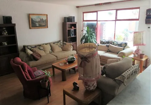 Casa En Venta En Colonia Ticumac Benito Juárez.
