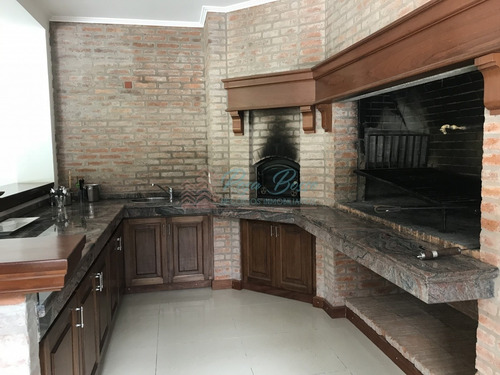 Casa En Golf, 6 Dormitorios *- Ref: 6099