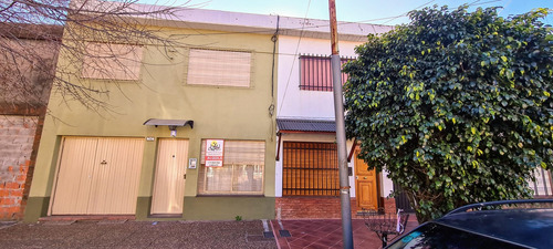 Departamento Ph  En Venta En Morón,  G.b.a. Zona Oeste