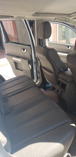 Imagen 5 de 8 de Mitsubishi Endeavor 2011 3.8 Xls Mt