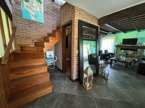 Venta Casa En Barrio Las Palmas, Muñiz