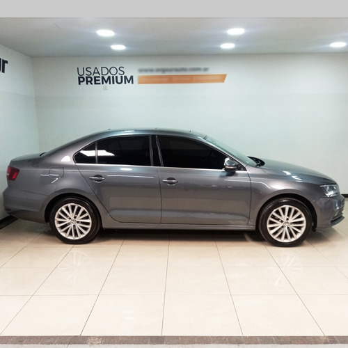 Imagen 3 de 10 de Volkswagen Vento 1.4 Highline 150cv At