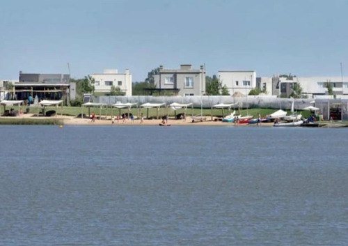 Imagen 4 de 11 de Venta De Lote En Puertos Riberas