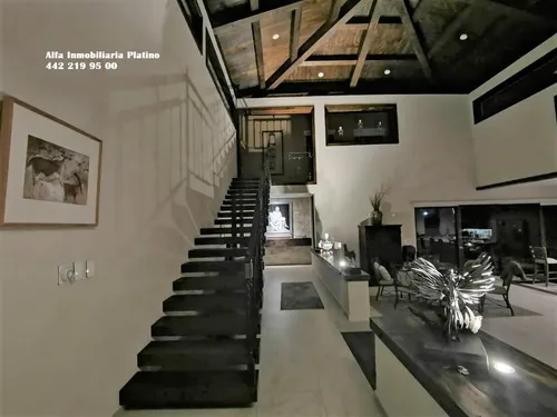 Residencia Con Alberca En Balcones De Juriquilla