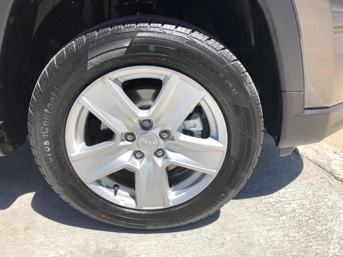 Imagen 13 de 15 de Jeep Compass Sport 1.3t 6at 4x2