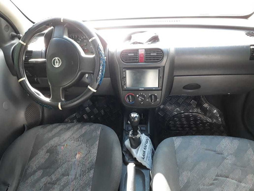 Chevrolet Corsa 2002 1.0 5p